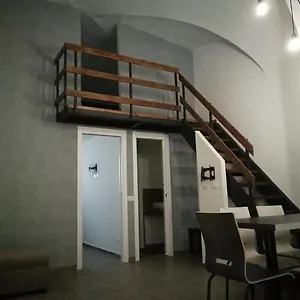 Apartment Mgr, CTA