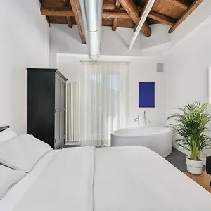Apartment The Silver Lava - A Luxury Boutique, Catania